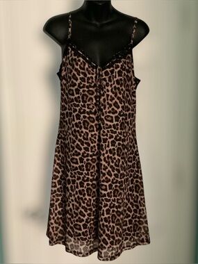 Hot Topic Leopard Dress